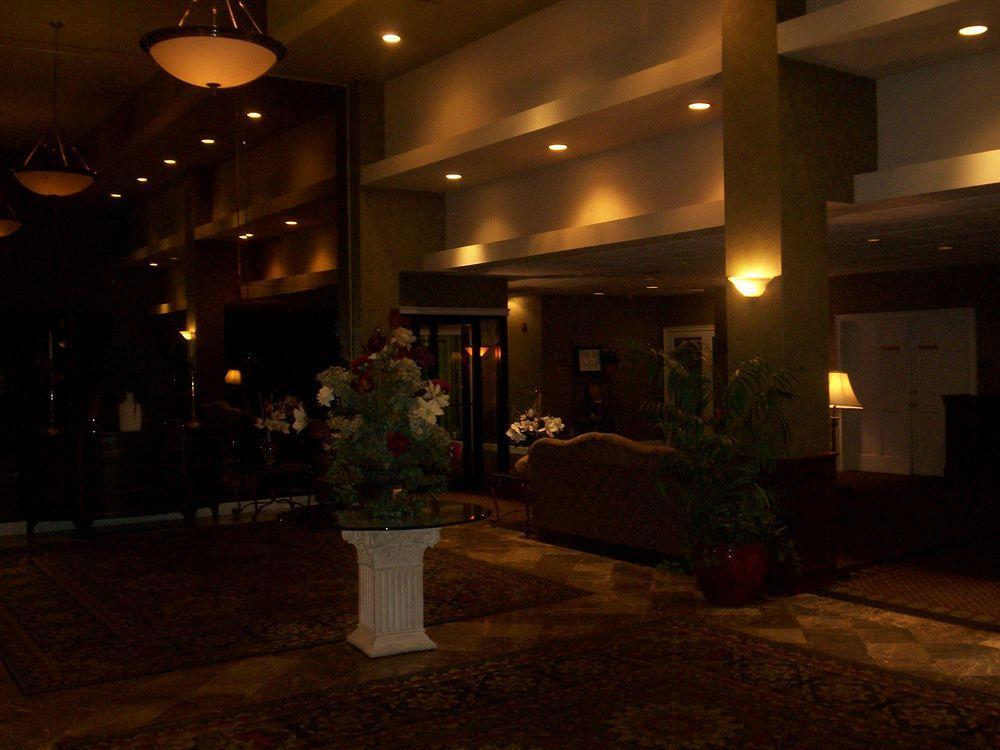 Rime Garden Inn & Suites Irondale Интериор снимка
